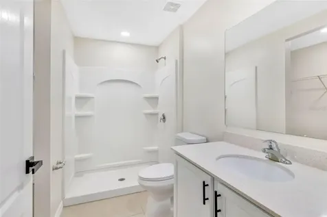 213 Fig Court Kissimmee FL 34759