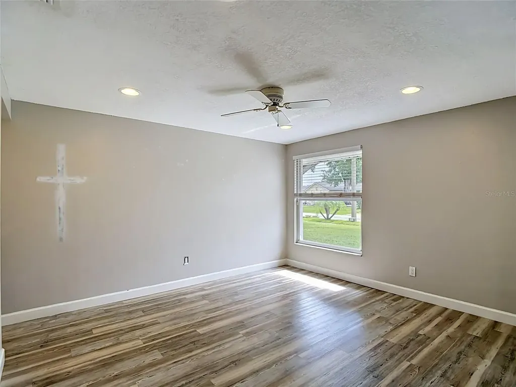 7010 Cobblewood Court Tampa FL 33615