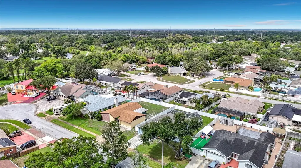 7010 Cobblewood Court Tampa FL 33615