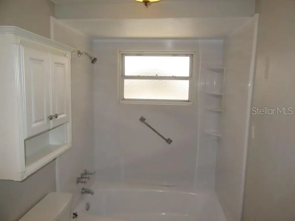 7010 Cobblewood Court Tampa FL 33615