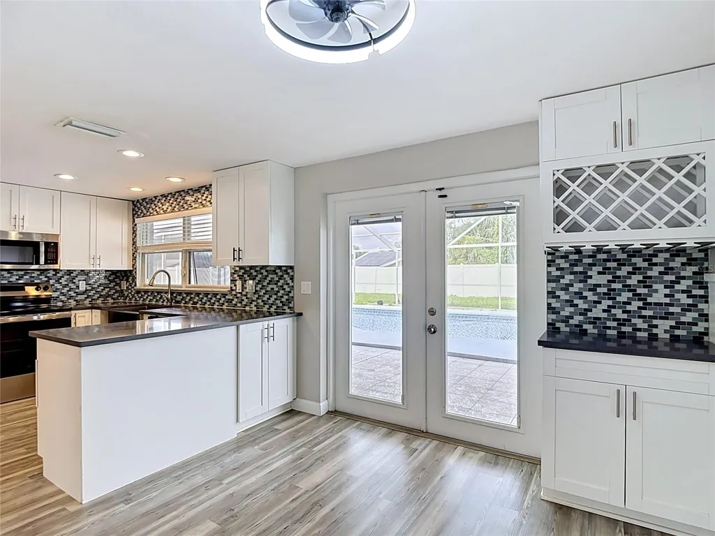7010 Cobblewood Court Tampa FL 33615