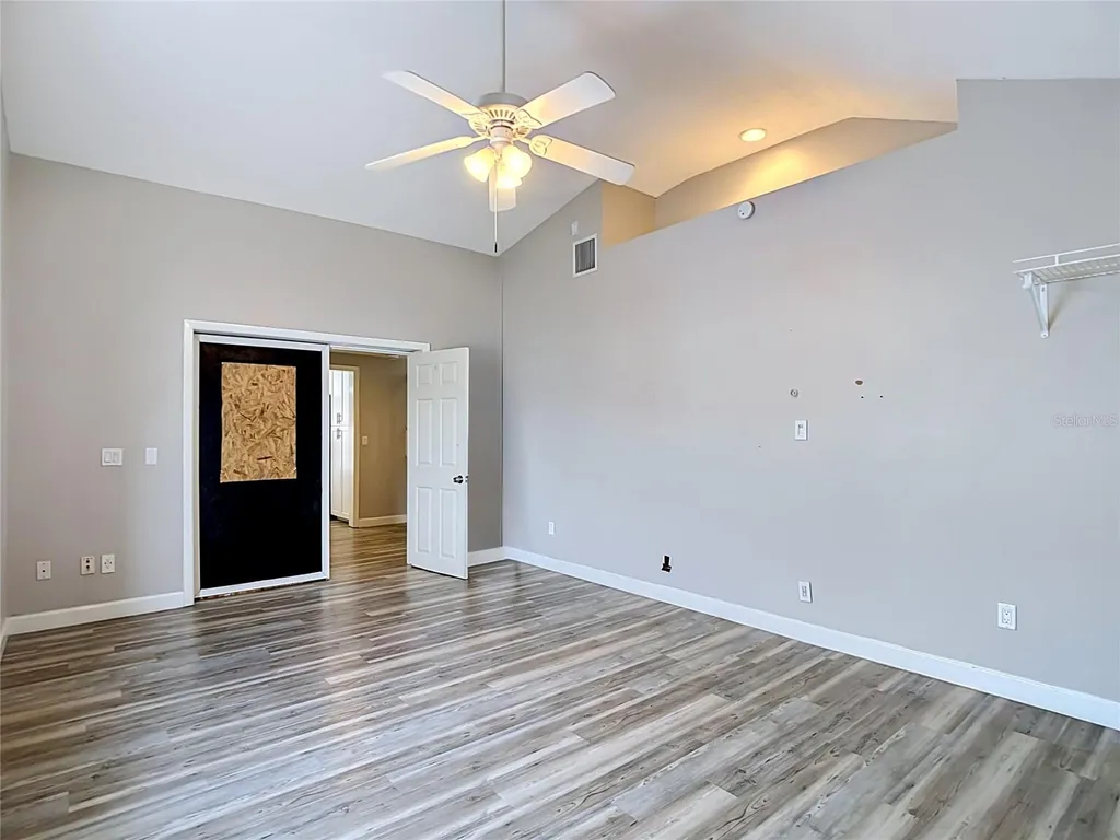 7010 Cobblewood Court Tampa FL 33615