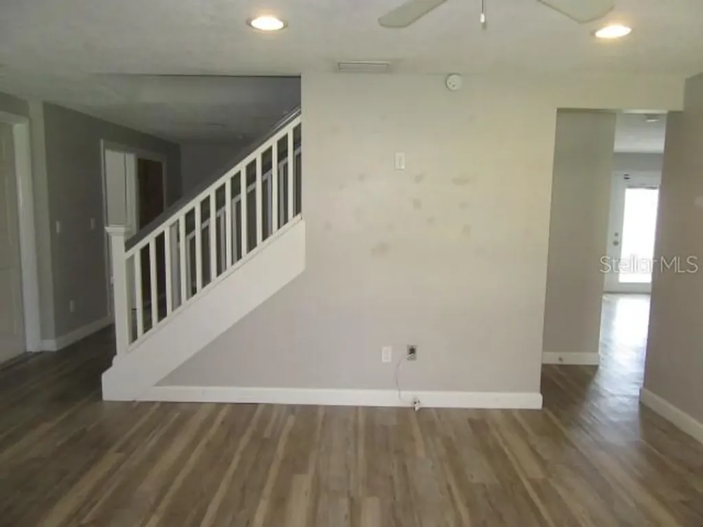 7010 Cobblewood Court Tampa FL 33615