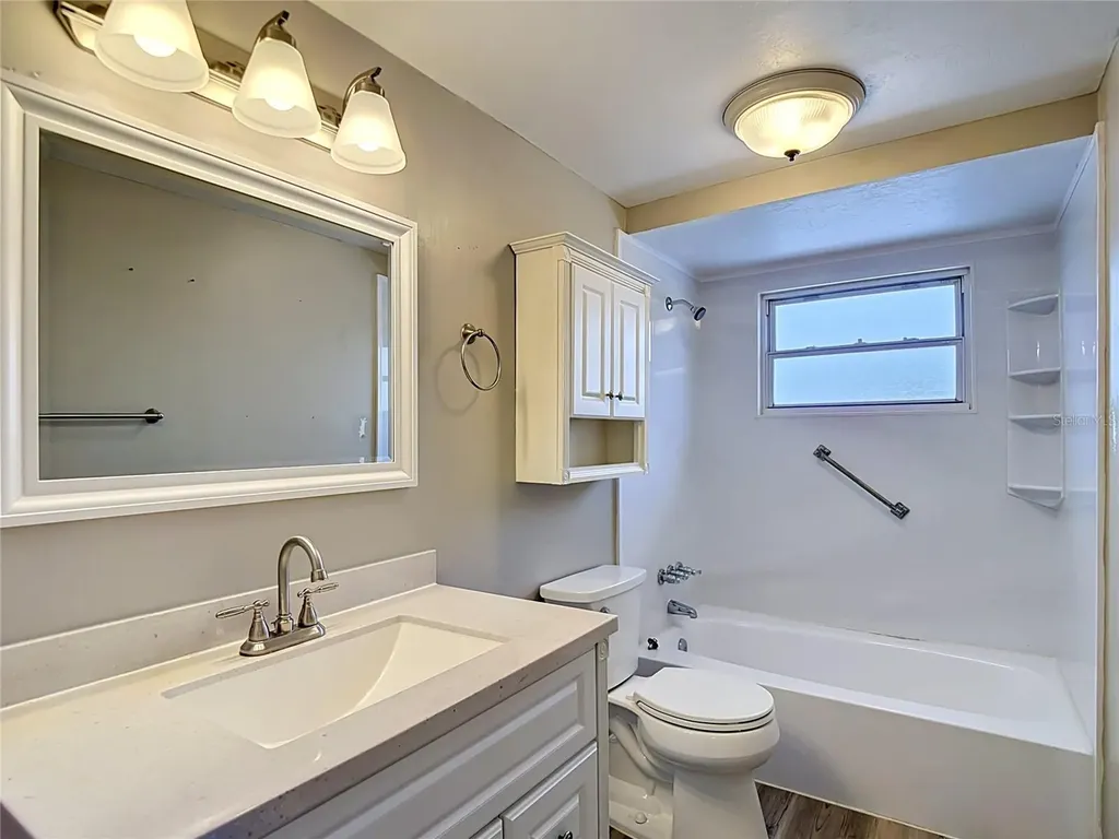 7010 Cobblewood Court Tampa FL 33615