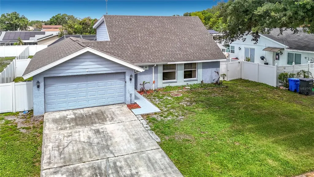 7010 Cobblewood Court Tampa FL 33615