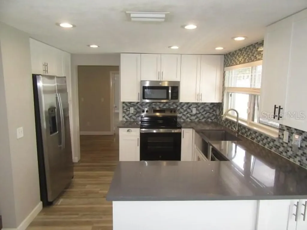 7010 Cobblewood Court Tampa FL 33615