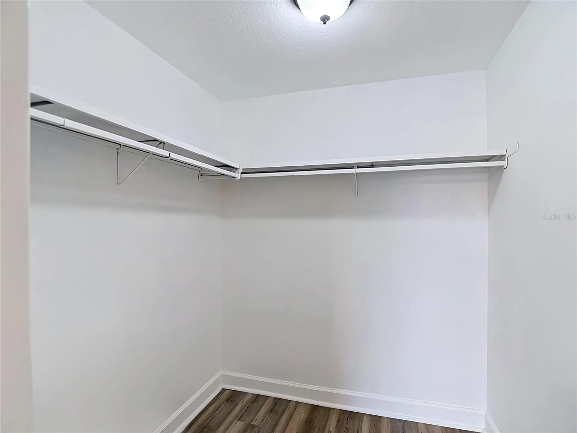 7010 Cobblewood Court Tampa FL 33615
