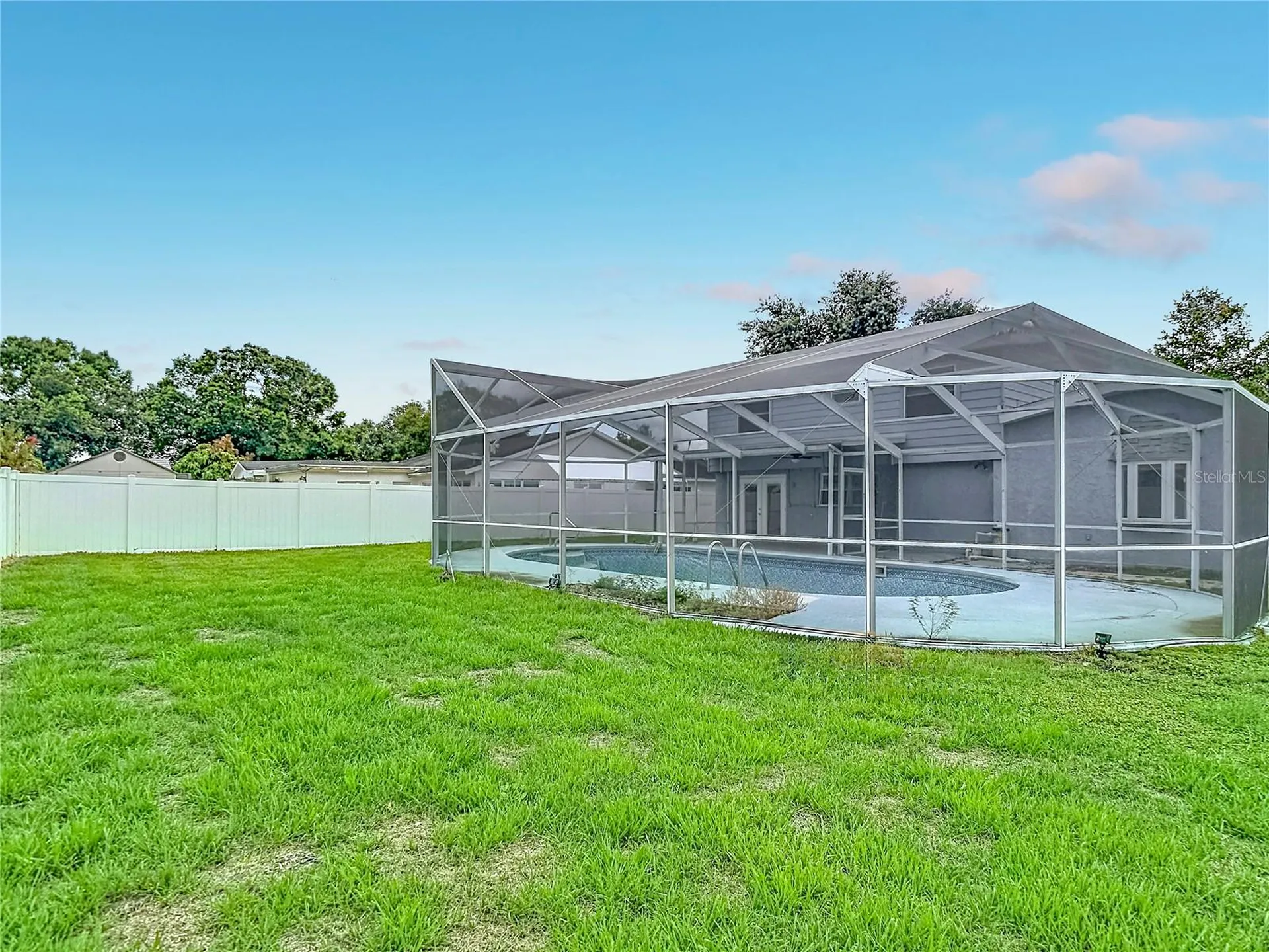 7010 Cobblewood Court Tampa FL 33615