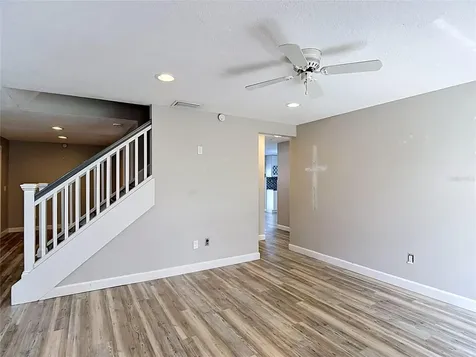 7010 Cobblewood Court Tampa FL 33615