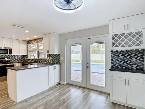 7010 Cobblewood Court Tampa FL 33615