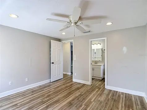 7010 Cobblewood Court Tampa FL 33615