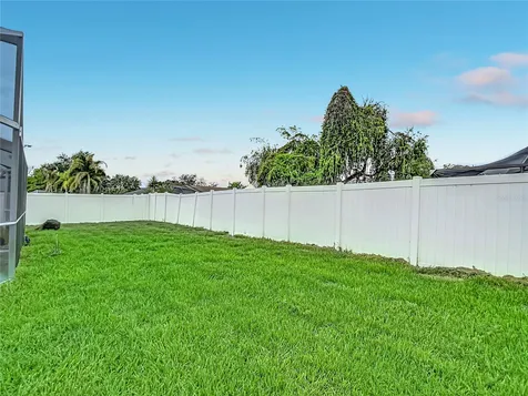 7010 Cobblewood Court Tampa FL 33615
