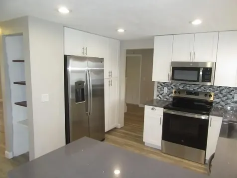 7010 Cobblewood Court Tampa FL 33615