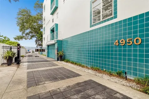 4950 Bayshore Boulevard Tampa FL 33611