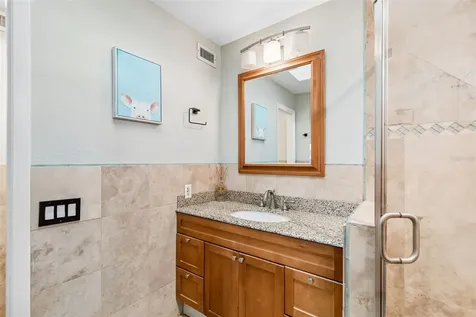 4950 Bayshore Boulevard Tampa FL 33611
