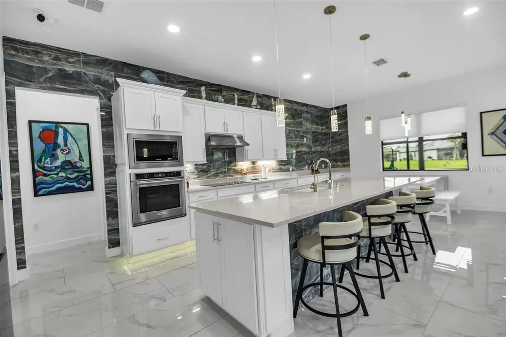 5609 Clearwater Court Lakewood Ranch FL 34211
