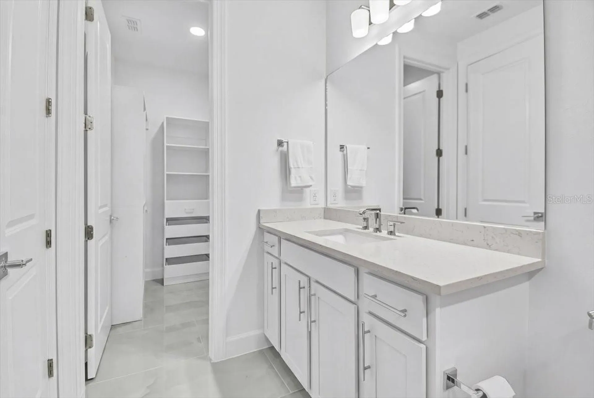 5609 Clearwater Court Lakewood Ranch FL 34211