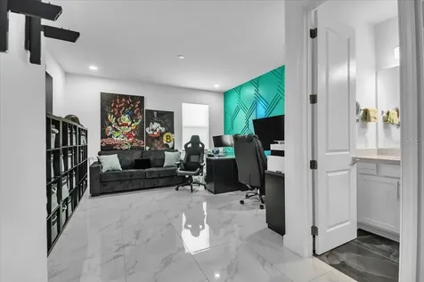 5609 Clearwater Court Lakewood Ranch FL 34211