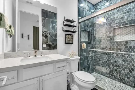 5609 Clearwater Court Lakewood Ranch FL 34211