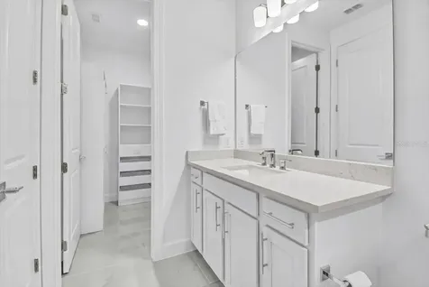 5609 Clearwater Court Lakewood Ranch FL 34211