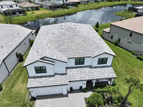5609 Clearwater Court Lakewood Ranch FL 34211
