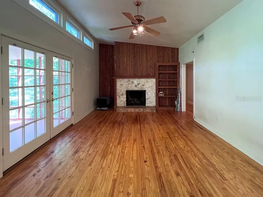 411 NW 26th Street Gainesville FL 32607