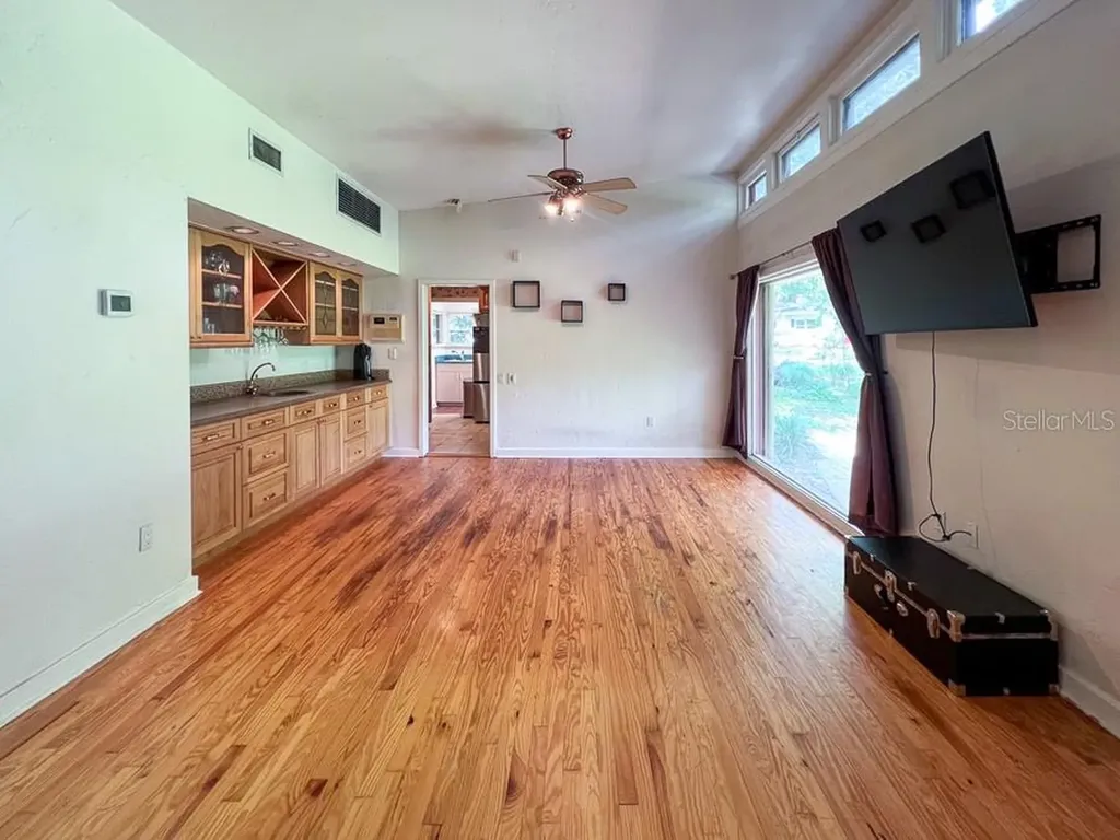 411 NW 26th Street Gainesville FL 32607