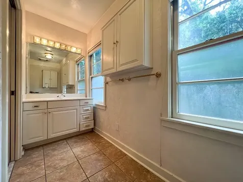 411 NW 26th Street Gainesville FL 32607