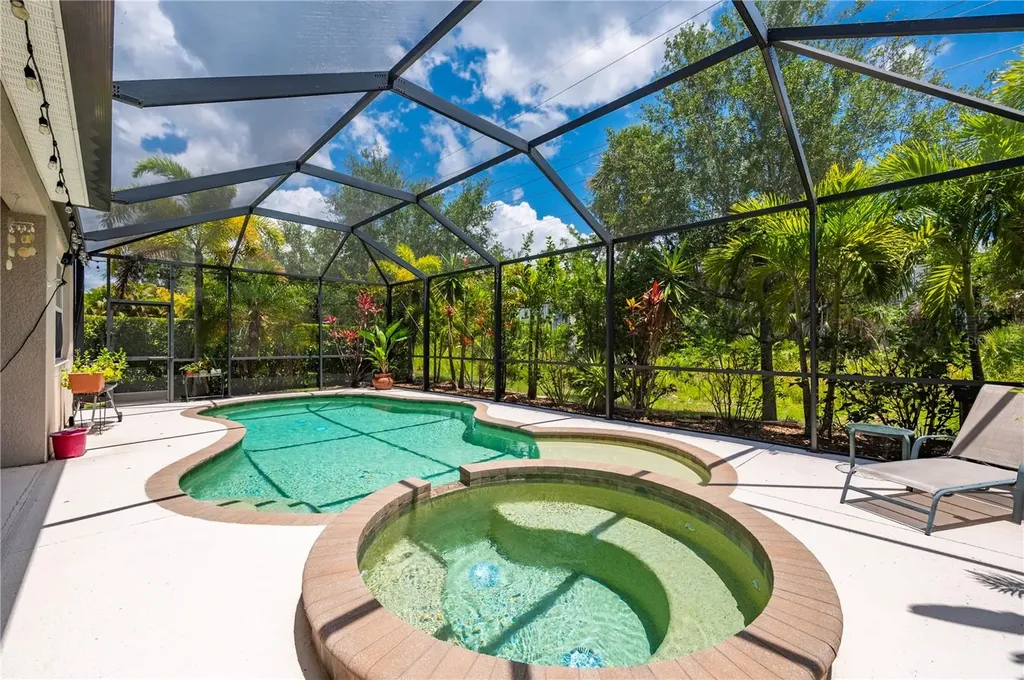 3006 Oriole Drive Sarasota FL 34243