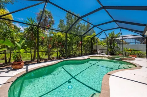 3006 Oriole Drive Sarasota FL 34243