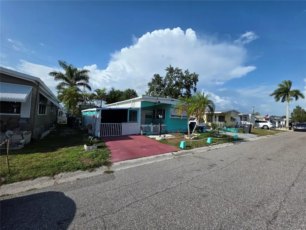 609 50th Avenue W Bradenton FL 34207
