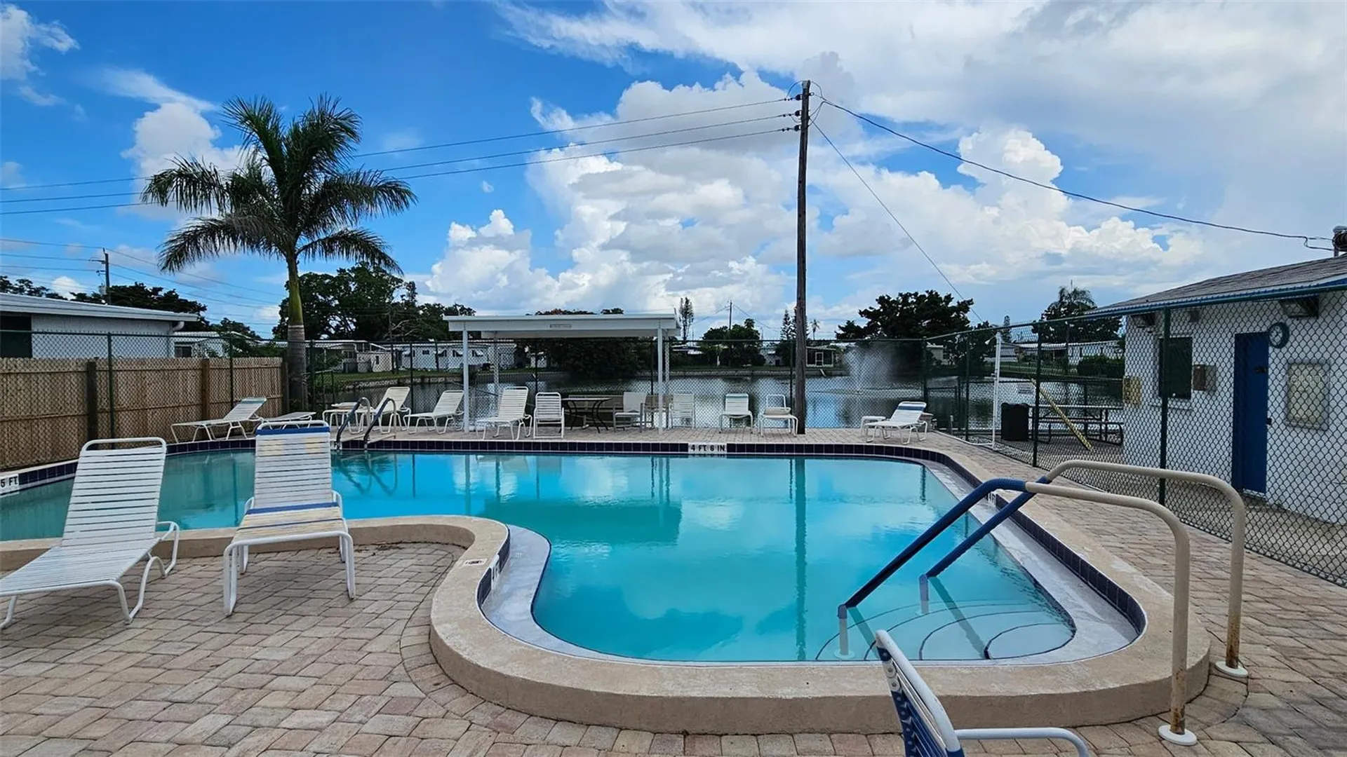 609 50th Avenue W Bradenton FL 34207