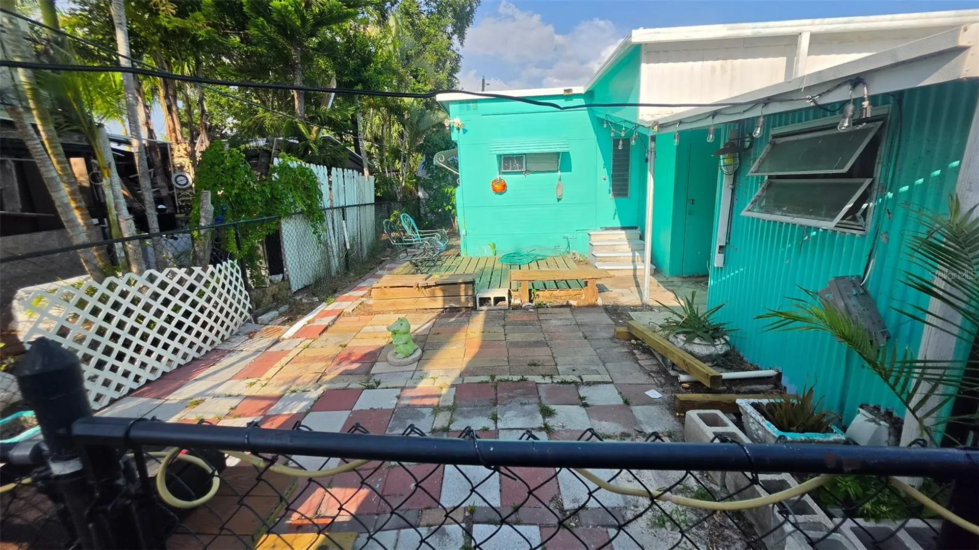 609 50th Avenue W Bradenton FL 34207