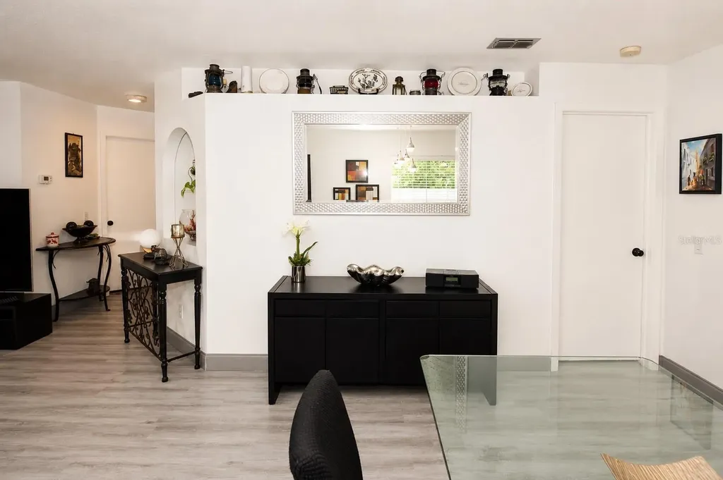 1065 Lewis Avenue Sarasota FL 34237
