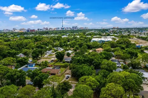 1065 Lewis Avenue Sarasota FL 34237