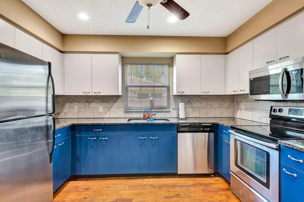 2315 Riverwood Pines Drive Sarasota FL 34231
