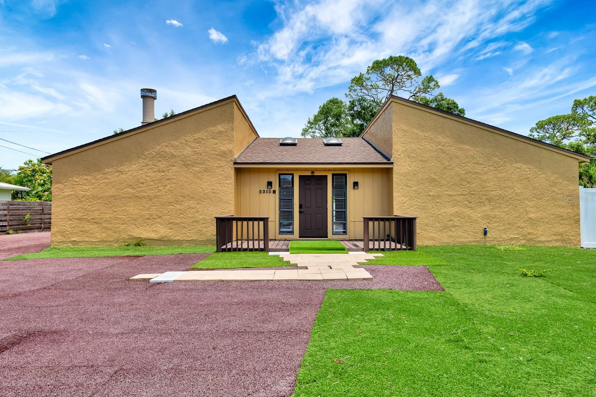 2315 Riverwood Pines Drive Sarasota FL 34231