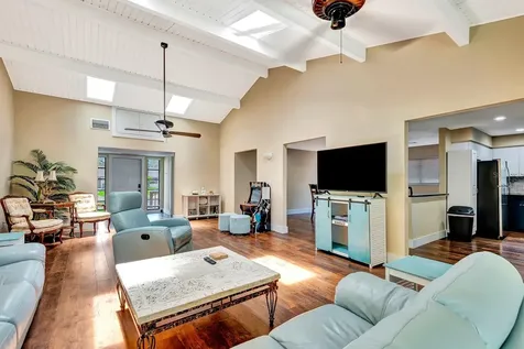 2315 Riverwood Pines Drive Sarasota FL 34231