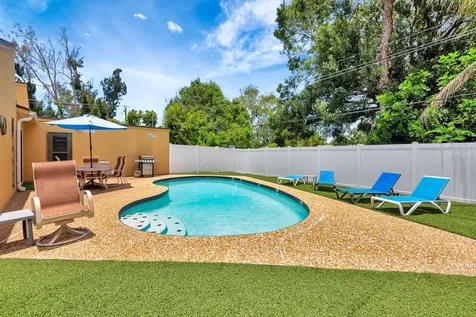 2315 Riverwood Pines Drive Sarasota FL 34231