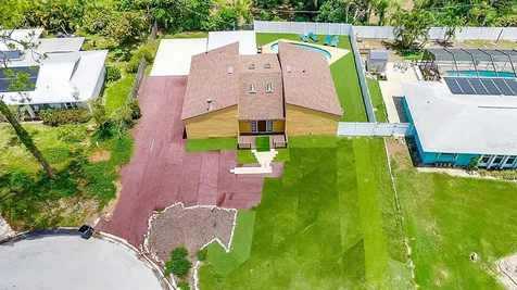 2315 Riverwood Pines Drive Sarasota FL 34231