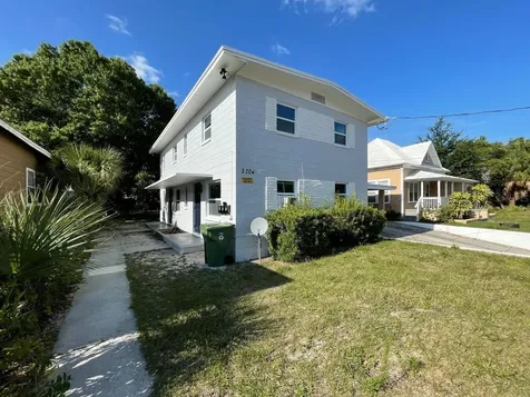 2704 E Columbus Drive Tampa FL 33605