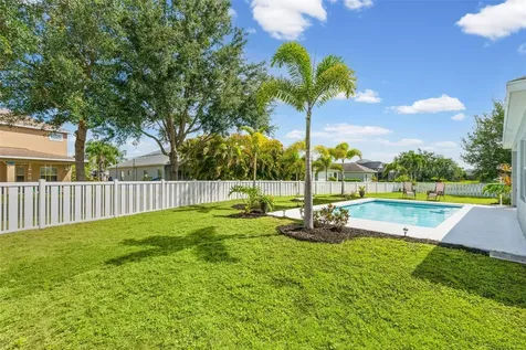 4946 Newport News Circle Bradenton FL 34211