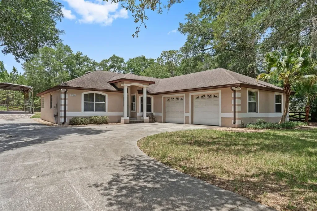 25335 Mardon Circle Paisley FL 32767