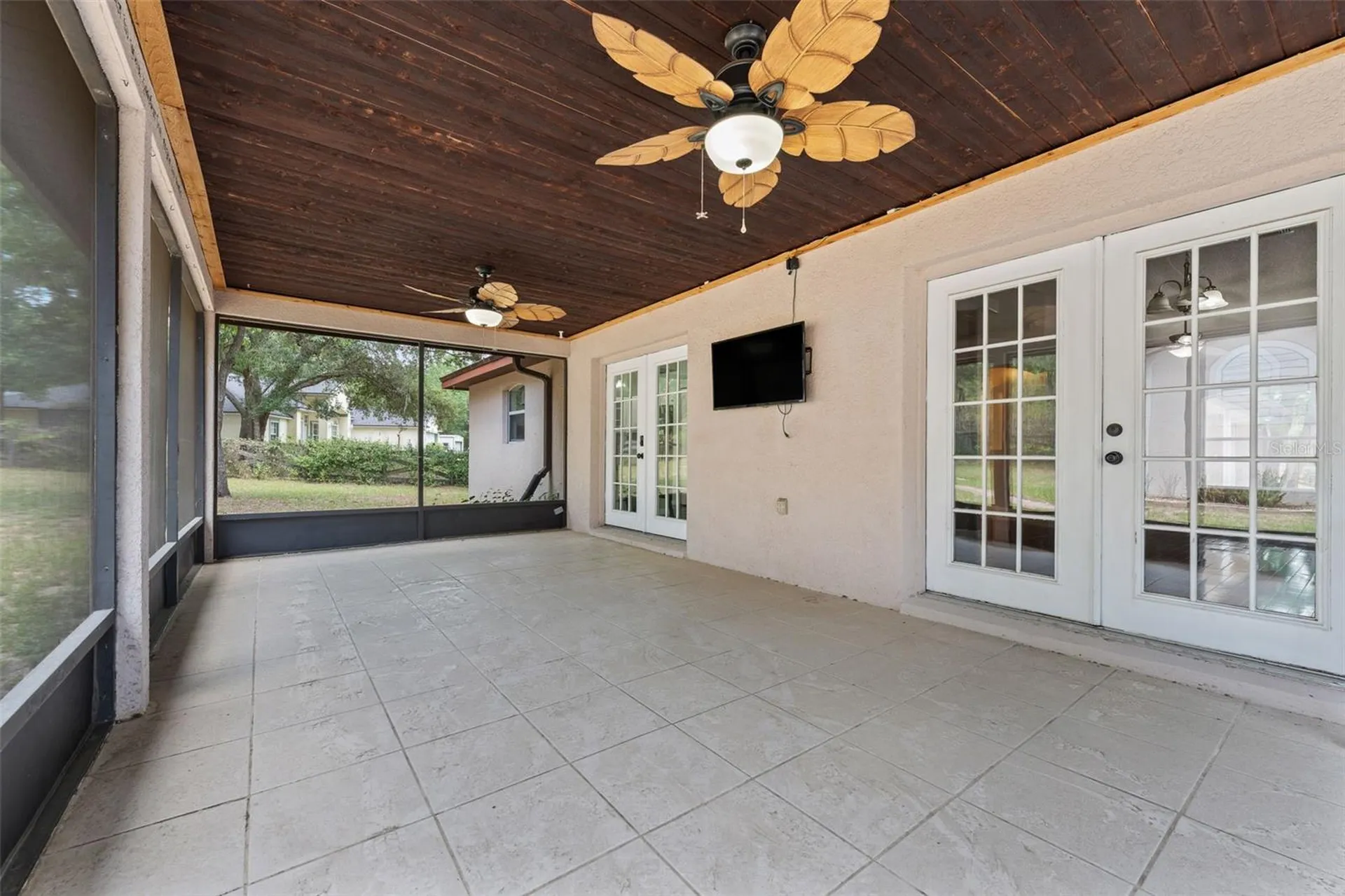 25335 Mardon Circle Paisley FL 32767
