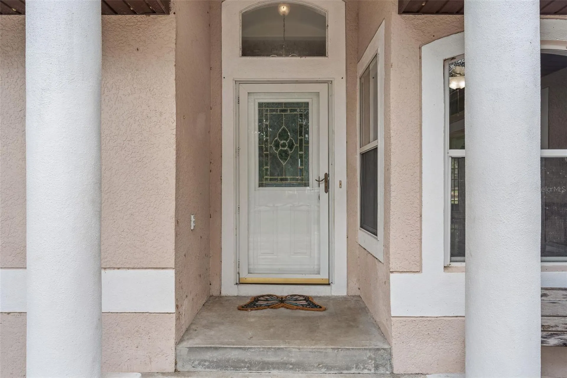25335 Mardon Circle Paisley FL 32767