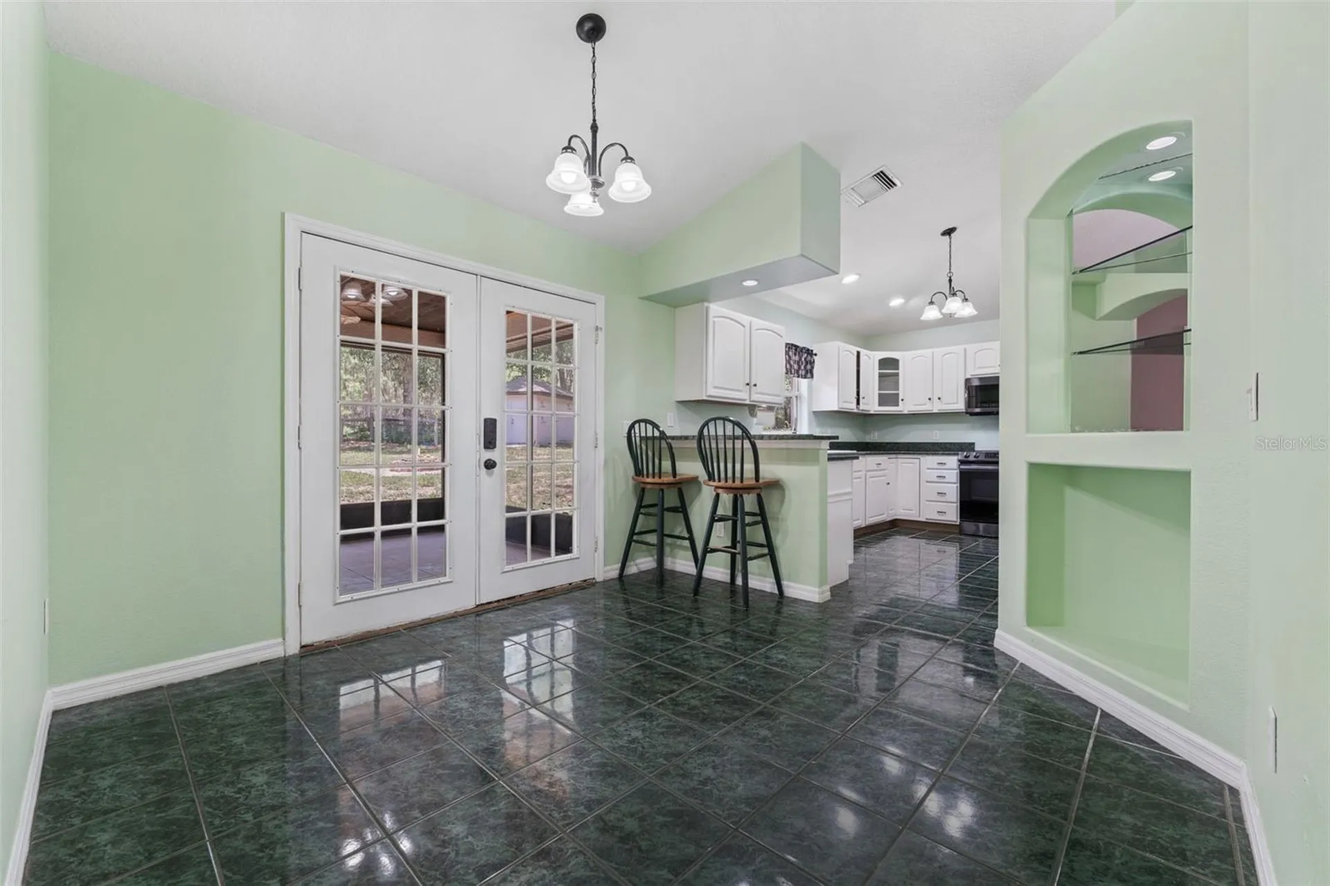25335 Mardon Circle Paisley FL 32767