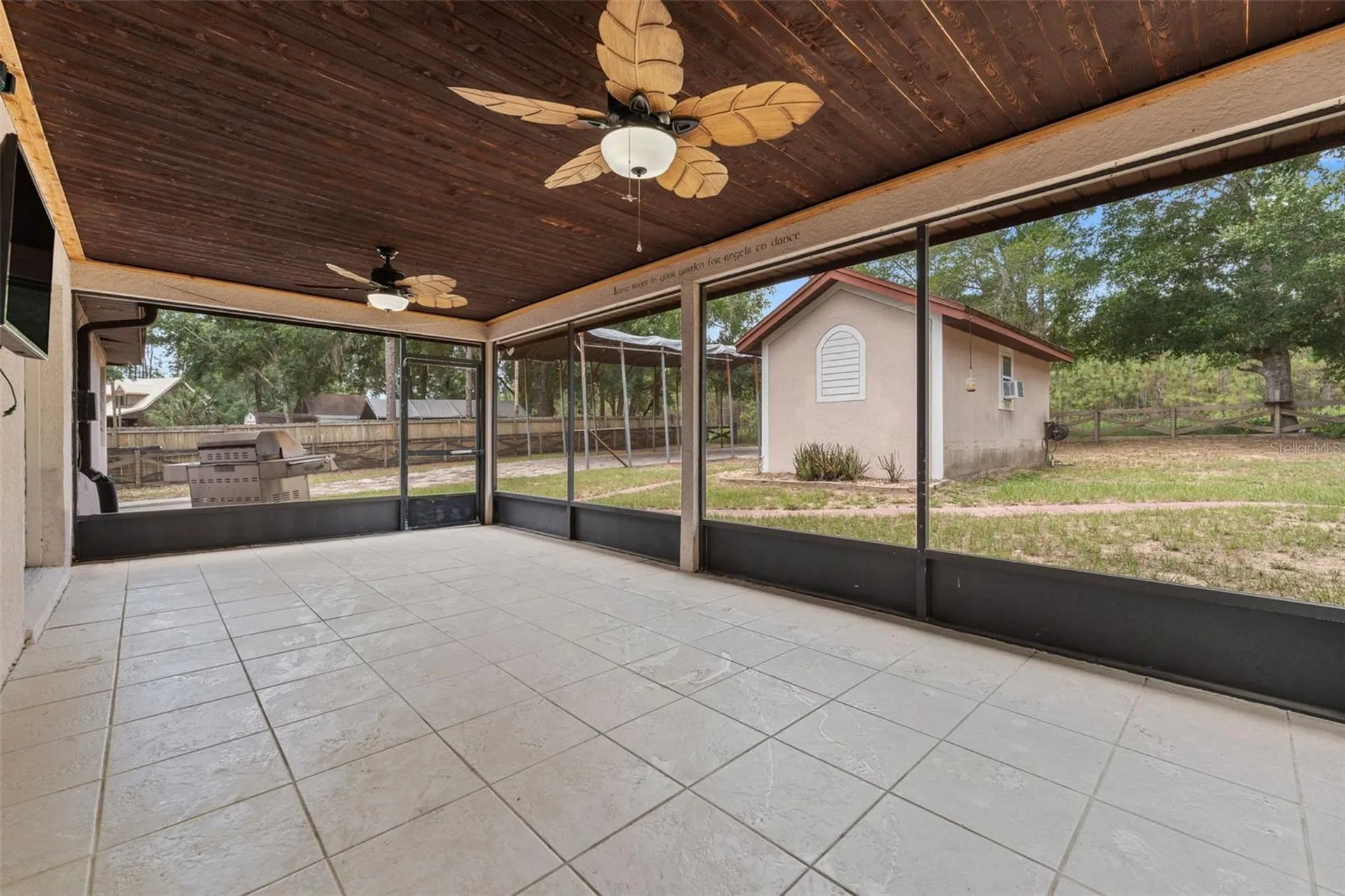 25335 Mardon Circle Paisley FL 32767