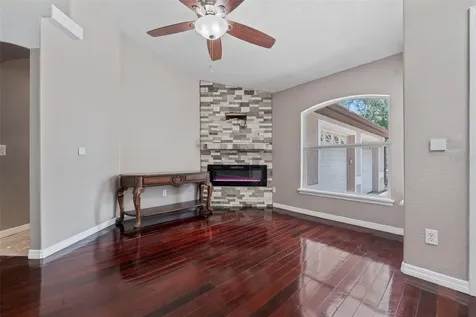 25335 Mardon Circle Paisley FL 32767