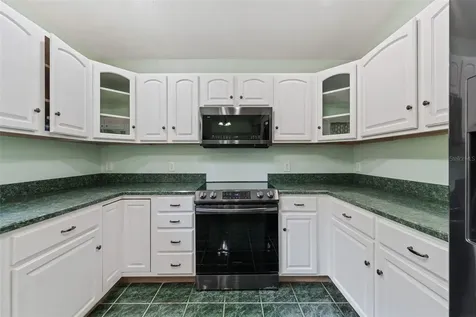 25335 Mardon Circle Paisley FL 32767