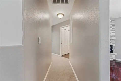 25335 Mardon Circle Paisley FL 32767